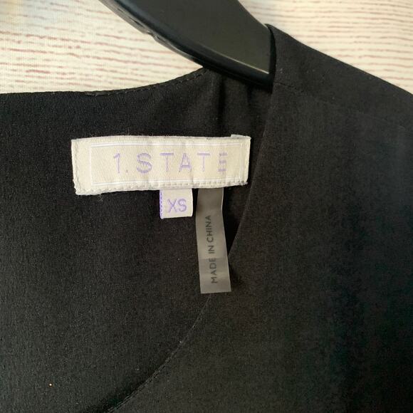 1. State Black Sleeveless Blouse Winged Asymmetrical Handkerchief Tiered Size XS - Picture 9 of 16